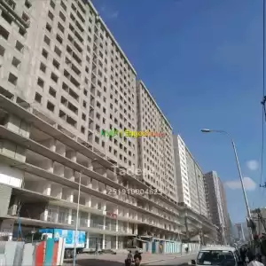 ሰላም ጤና ይስጥልኝ   በግዙፉ  ግራንድ ሞልየCMC መንደርከ50 ሺህ በላይ ዕለታዊ ጎብኚዎች በሚስተናገዱበት ገበያጥቂት የንግድ ሱቆች ብቻ ቀ Price in Ethiopia